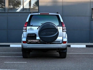 Внедорожник Toyota Land Cruiser Prado 2005 года, 1924000 рублей, Кирилловка