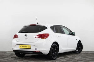 Хетчбэк Opel Astra 2012 года, 599000 рублей, Сургут