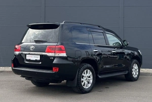 Внедорожник Toyota Land Cruiser 2019 года, 5000000 рублей, Солонцы