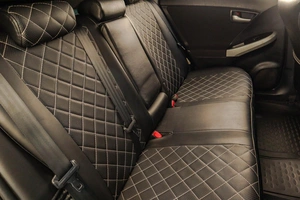 Лифтбек Toyota Prius 2015 года, 1539000 рублей, Челябинск