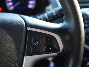 Хетчбэк Hyundai Solaris 2012 года, 699000 рублей, Ижевск