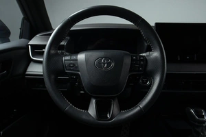 Седан Toyota Camry 2024 года, 4639000 рублей, Оренбург