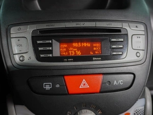 Хетчбэк Peugeot 107 2013 года, 465040 рублей, Воронеж