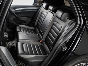 Хетчбэк Volkswagen Golf 2019 года, 1999000 рублей, Тюмень