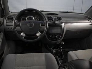 Хетчбэк Chevrolet Lacetti 2011 года, 560000 рублей, Омск