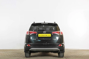 Внедорожник Toyota RAV4 2016 года, 2299000 рублей, Тюмень