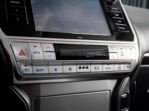 Внедорожник Toyota Land Cruiser Prado 2020 года, 3999000 рублей, Тюмень