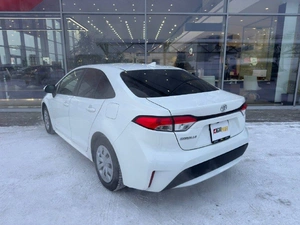 Седан Toyota Corolla 2021 года, 1691000 рублей, Солонцы
