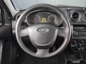 Седан ВАЗ (LADA) Granta 2016 года, 440000 рублей, Омск