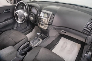 Хетчбэк Hyundai i30 2009 года, 709000 рублей, Томск
