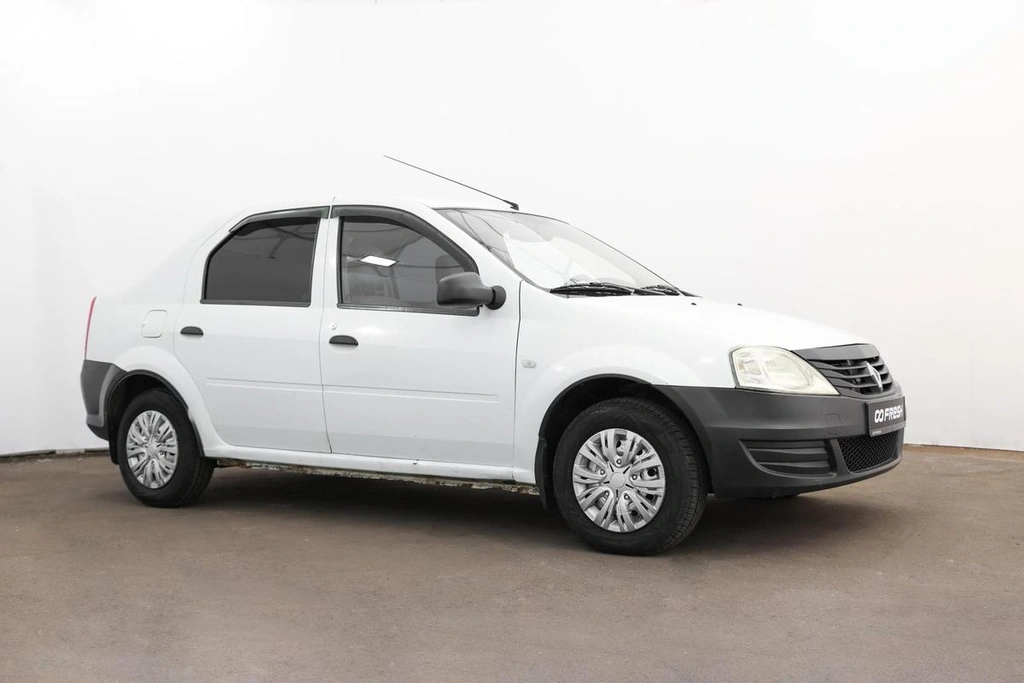 Седан Renault Logan 2011 года, 375000 рублей, Орёл