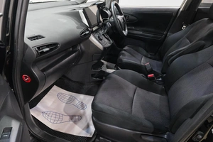 Минивэн Toyota Wish 2014 года, 1449000 рублей, Новокузнецк