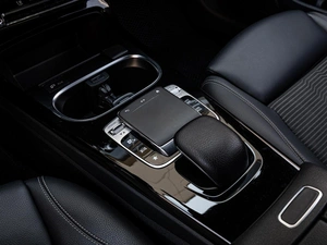 Хетчбэк Mercedes-benz A-класс 2019 года, 2098000 рублей, Краснодар