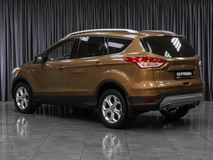 Внедорожник Ford Kuga 2013 года, 965000 рублей, Тюмень