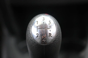 Седан Renault Logan 2017 года, 769000 рублей, Омск
