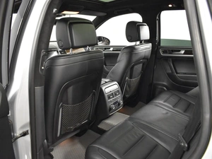 Внедорожник Volkswagen Touareg 2013 года, 1843200 рублей, Казань