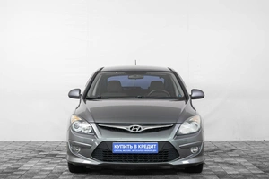 Хетчбэк Hyundai i30 2011 года, 749000 рублей, Кемерово