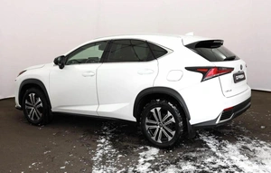 Внедорожник Lexus NX 2021 года, 4450000 рублей, Орёл