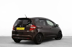 Хетчбэк Honda Fit 2012 года, 899000 рублей, Барнаул