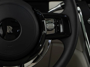 Внедорожник Rolls-Royce Cullinan 2019 года, 33000077 рублей, Москва