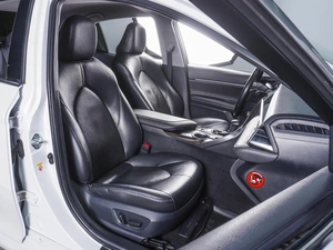 Седан Toyota Camry 2018 года, 3000000 рублей, Ростов-на-Дону