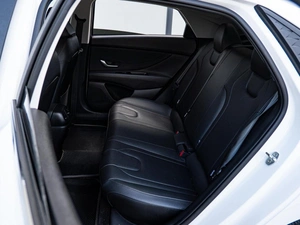 Седан Hyundai Elantra 2023 года, 2089000 рублей, Краснодар