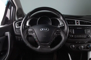 Хетчбэк Kia Ceed 2015 года, 1289000 рублей, Челябинск