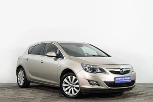 Хетчбэк Opel Astra 2012 года, 749000 рублей, Сургут