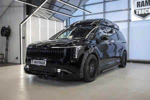 Минивэн Li Auto L9 2024 года, 13499999 рублей, Москва