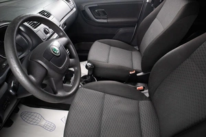 Хетчбэк Skoda Fabia 2013 года, 379000 рублей, Оренбург