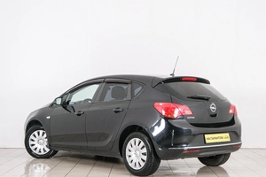 Хетчбэк Opel Astra 2013 года, 849000 рублей, Красноярск