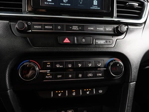 Хетчбэк Kia Ceed 2019 года, 1799000 рублей, Тюмень