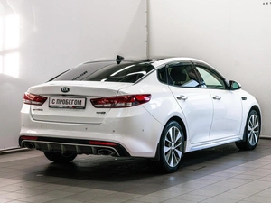 Седан Kia Optima 2017 года, 1845000 рублей, Красноярск
