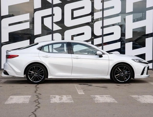 Седан Toyota Camry 2025 года, 4559000 рублей, Краснодар