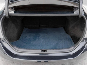 Седан Toyota Corolla 2014 года, 999000 рублей, Тюмень