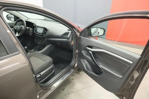 Седан ВАЗ (LADA) Vesta 2018 года, 990000 рублей, Курск