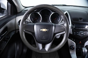 Седан Chevrolet Cruze 2014 года, 819000 рублей, Пермь