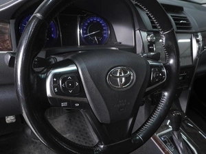 Седан Toyota Camry 2016 года, 1999000 рублей, Ростов-на-Дону