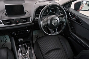 Хетчбэк Mazda Axela 2015 года, 1499000 рублей, Красноярск