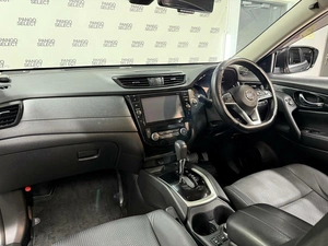 Внедорожник Nissan X-Trail 2019 года, 1872000 рублей, Красноярск