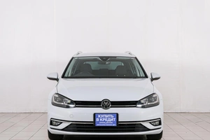 Универсал Volkswagen Golf 2018 года, 1489000 рублей, Красноярск