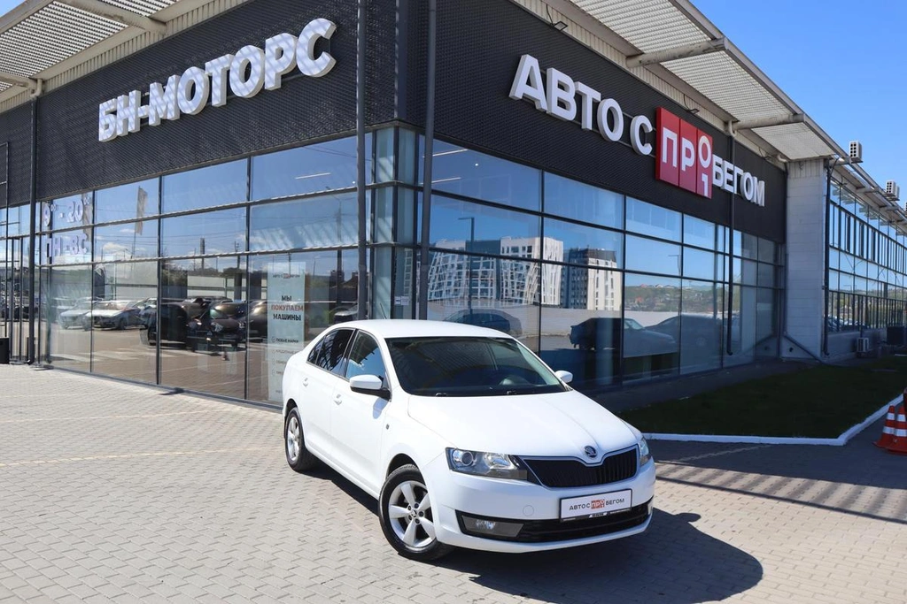 Хэтчбек Skoda Rapid 2014 года, 1180000 рублей, Мирное