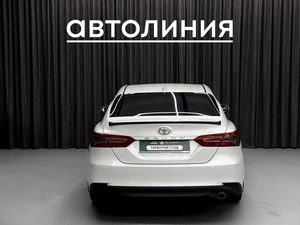 Седан Toyota Camry 2018 года, 2450000 рублей, Красноярск