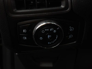 Хетчбэк Ford Focus 2011 года, 899000 рублей, Воронеж