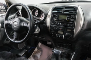 Внедорожник Toyota RAV4 2004 года, 849000 рублей, Новокузнецк