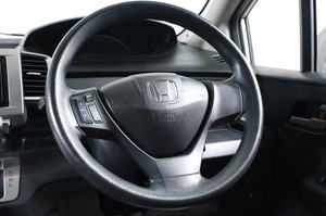 Минивэн Honda Freed 2015 года, 1159000 рублей, Новосибирск