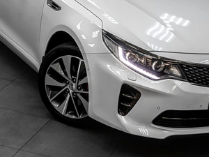 Седан Kia Optima 2017 года, 1979000 рублей, Тюмень