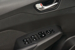 Седан Hyundai Solaris 2022 года, 1500000 рублей, Красноярск