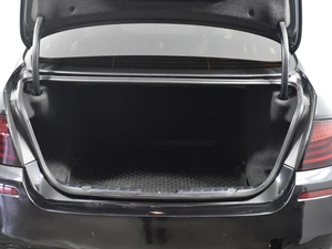 Седан BMW 5 серия 2012 года, 1463900 рублей, Казань