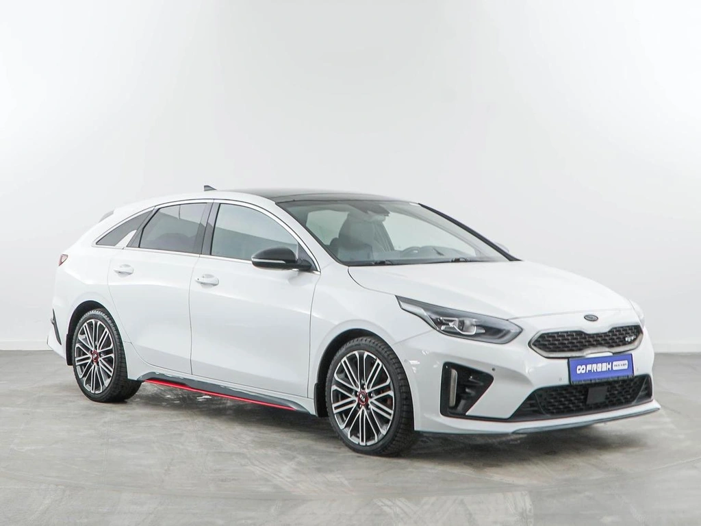Универсал Kia ProCeed 2019 года, 1987077 рублей, Москва